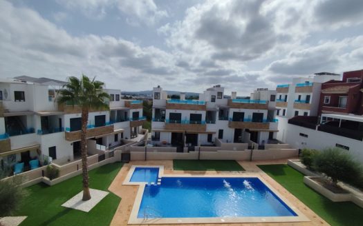 Townhouse for sale in Bigastro